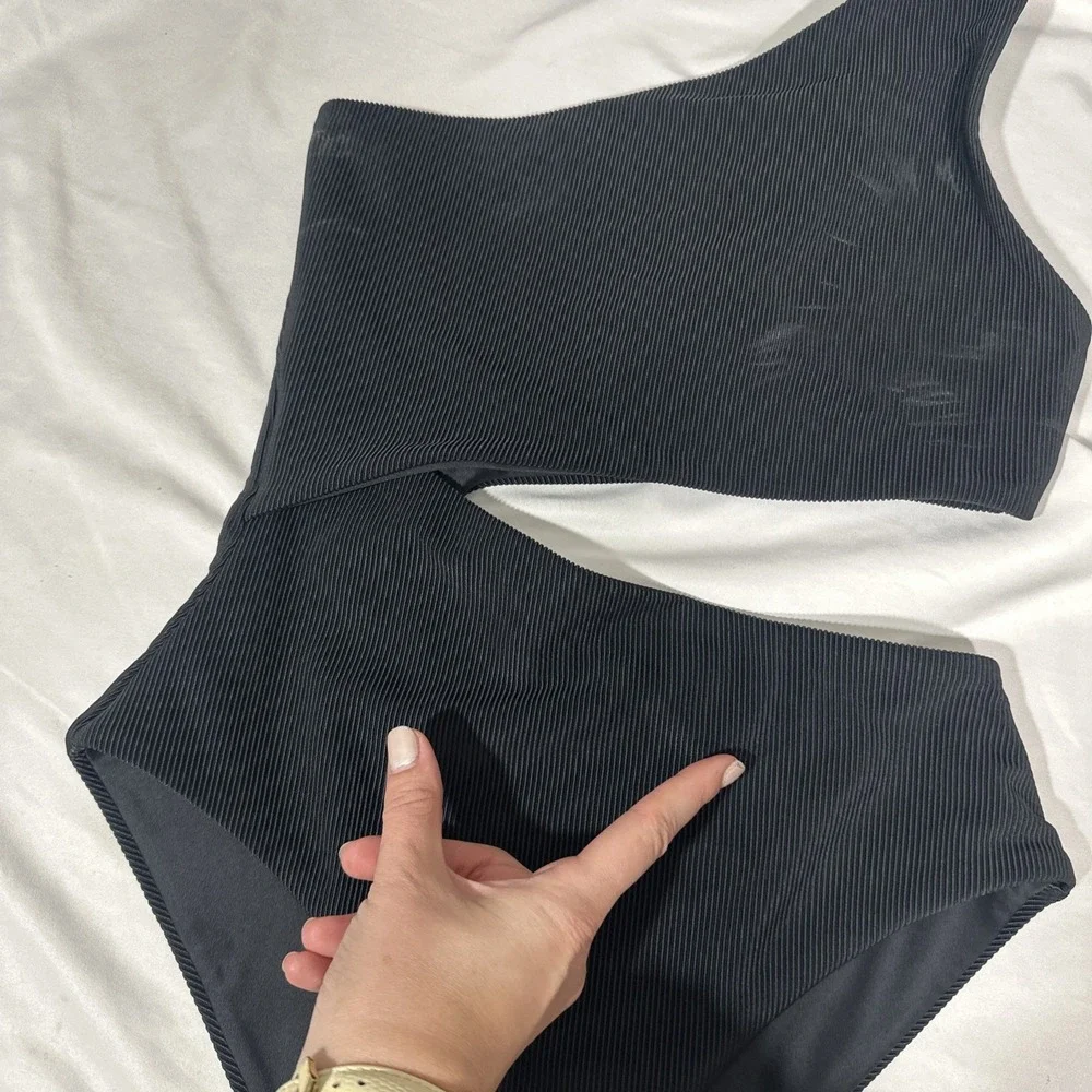NEW Beach Riot [ XS ] Celine Cutout‎ Rib One Shoulder One Piece Swimsuit U1524